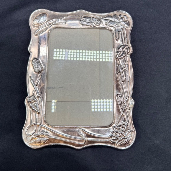 Other - Art Nouveau Style Silver Tone Floral Embossed Picture Frame 3.5x5 Scalloped